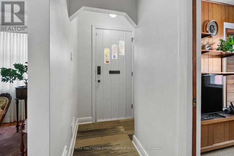 28649702/257-fairmont-avenue/civic-hospital/ottawa/ontario/K1Y1Y4_8