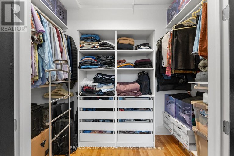 29023924/401-374-cooper-street/ottawa-centre/ottawa/ontario/K2P2P4_16