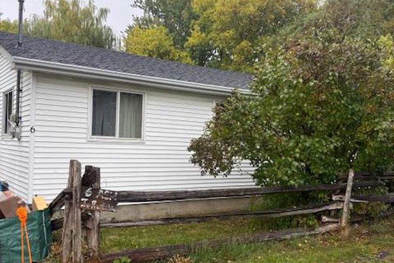 28907709/6-ash-street/south-stormont-osnabruck-twp/south-stormont/ontario/K0C1Y0_1