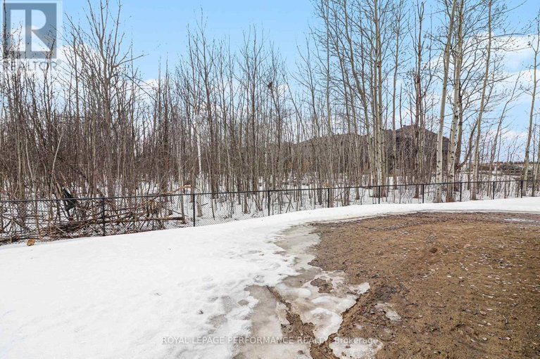 29540688/14-academie-street/embrun/russell/ontario/K0A1W0_38