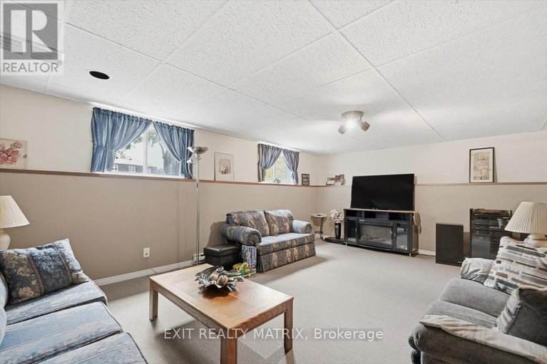 29023600/39-george-street/village-of-russell/russell/ontario/K4R1C2_19