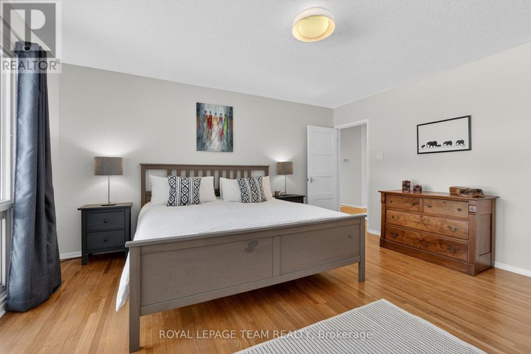 29400979/28-tiffany-crescent/beaverbrook/ottawa/ontario/K2K1W2_20