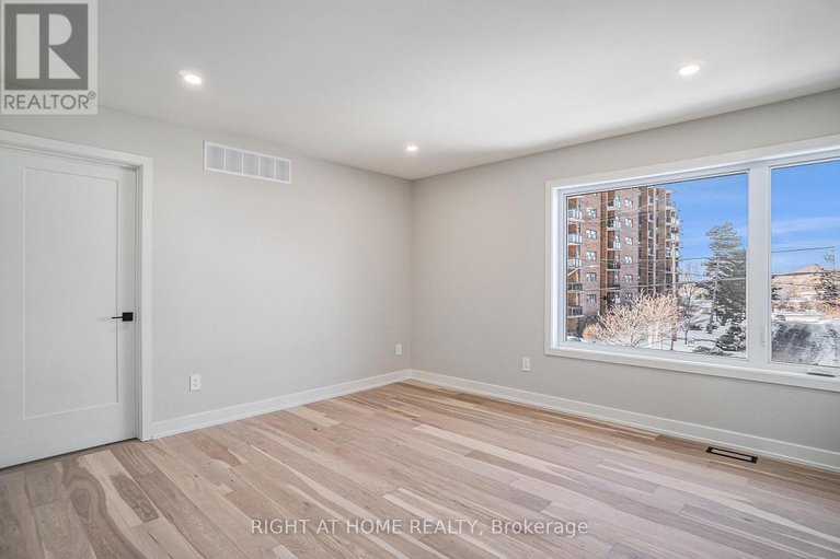 28471973/581-codds-road-n/cfb-rockcliffe-and-area/ottawa/ontario/K1K2G6_19
