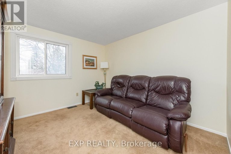 29592092/1337-ambridge-way/carleton-heights/ottawa/ontario/K2C3T3_18