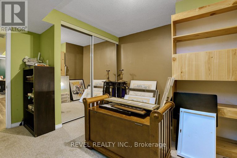 29181079/1752-kilborn-avenue/urbandale-acres/ottawa/ontario/K1H6N2_27