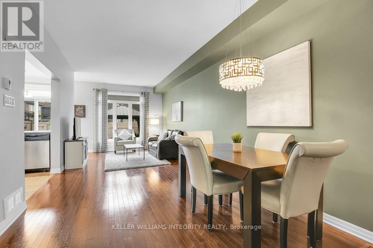 28498842/101-hawkeswood-drive/riverside-southgloucester-glen/ottawa/ontario/K4M0C1_6