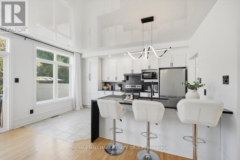 28973133/930-scala-avenue/notting-hillsummerside/ottawa/ontario/K4A5E1_14