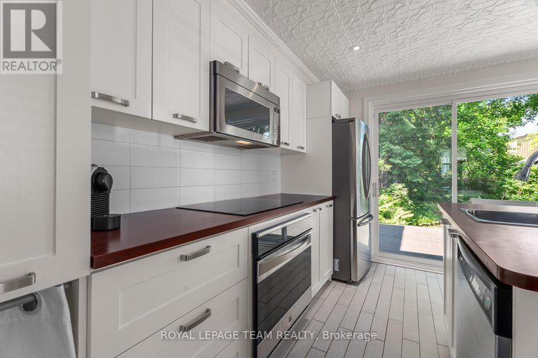 28463800/17-electric-street/lindenlea/ottawa/ontario/K1M1X5_8