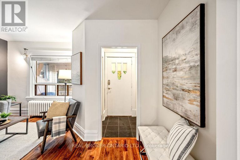 28987667/23-lakeview-terrace/dows-lake/ottawa/ontario/K1S3H3_5