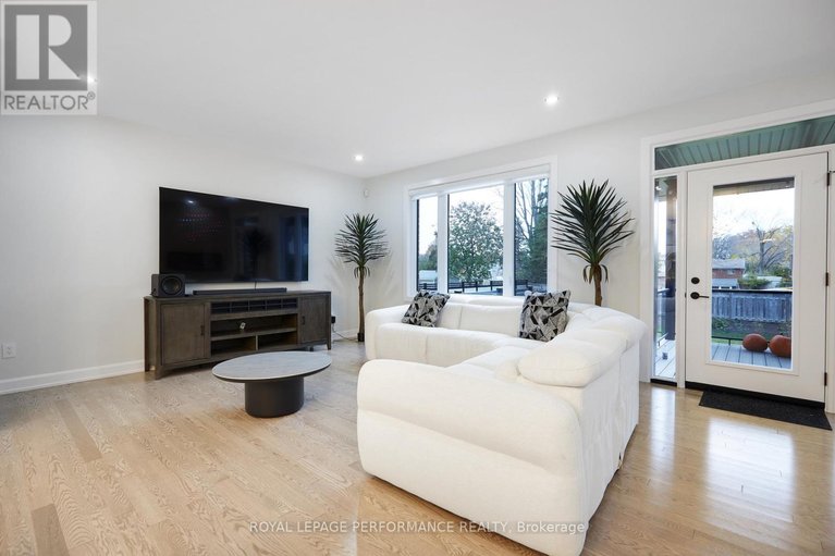 29317173/1709-fisher-ave-avenue/carleton-heights/ottawa/ontario/K2C1X9_19