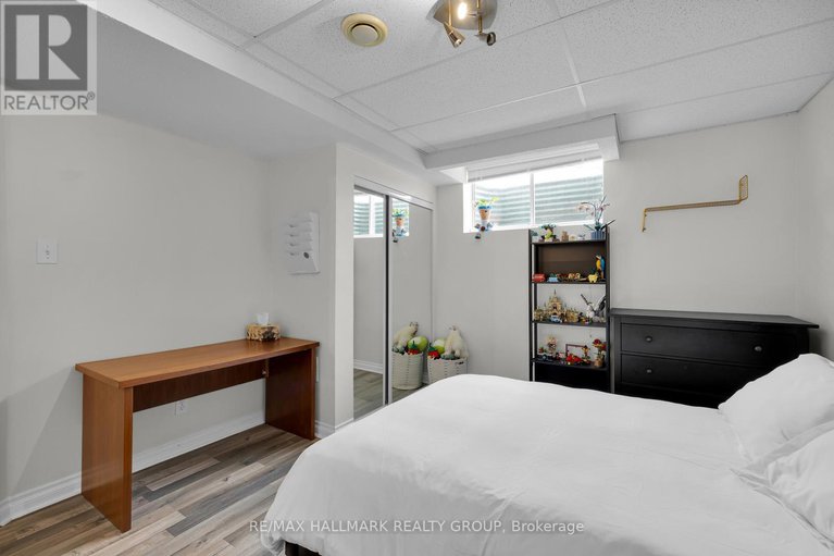 29254437/813-galleria-circle/avalon-east/ottawa/ontario/K4A4Z4_43