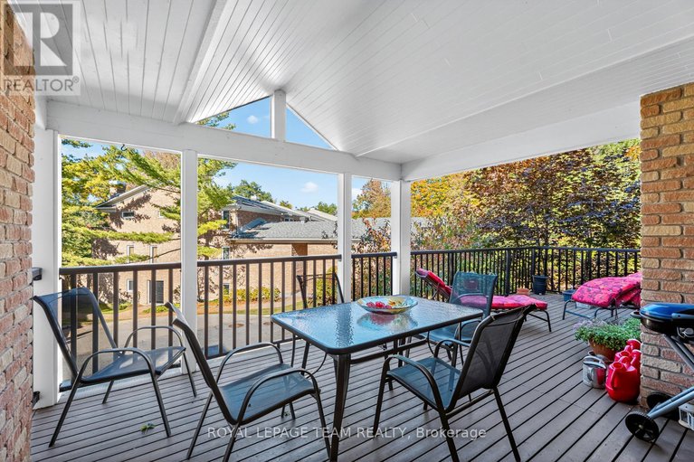 28984788/19-bittern-court/rockcliffe/ottawa/ontario/K1L8K9_15