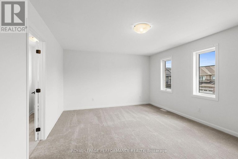 28303543/95-ralph-erfle-way/half-moon-bay/ottawa/ontario/K2J6W2_32