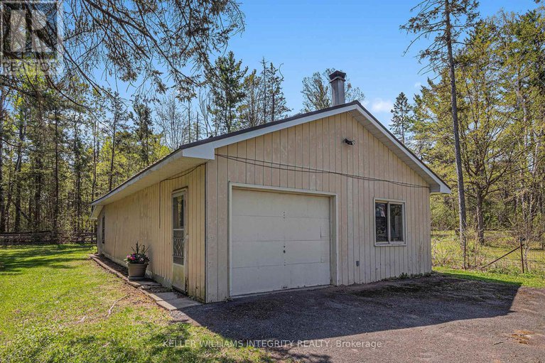 28313090/114-constance-lake-road/kanata-north-east/ottawa/ontario/K2K1X7_37