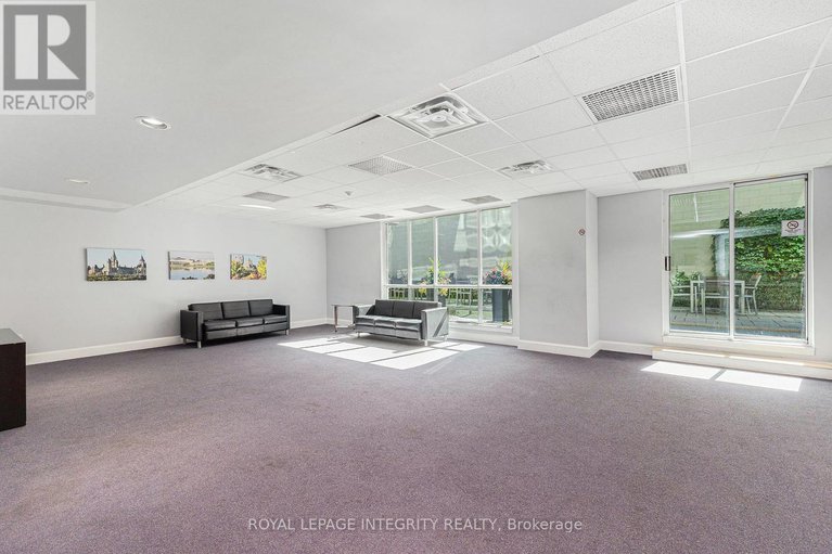 28905631/1a-150-york-street/lower-townbyward-market/ottawa/ontario/K1N1K9_21
