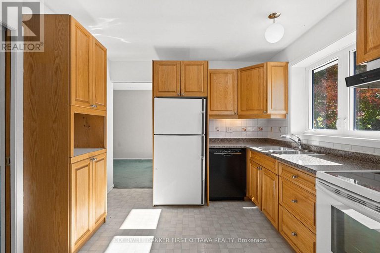 29005975/7-middlewood-court/munster/ottawa/ontario/K0A3P0_14