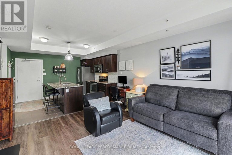 29628514/403-120-montblanc-private/convent-glen-north/ottawa/ontario/K1C0B1_11