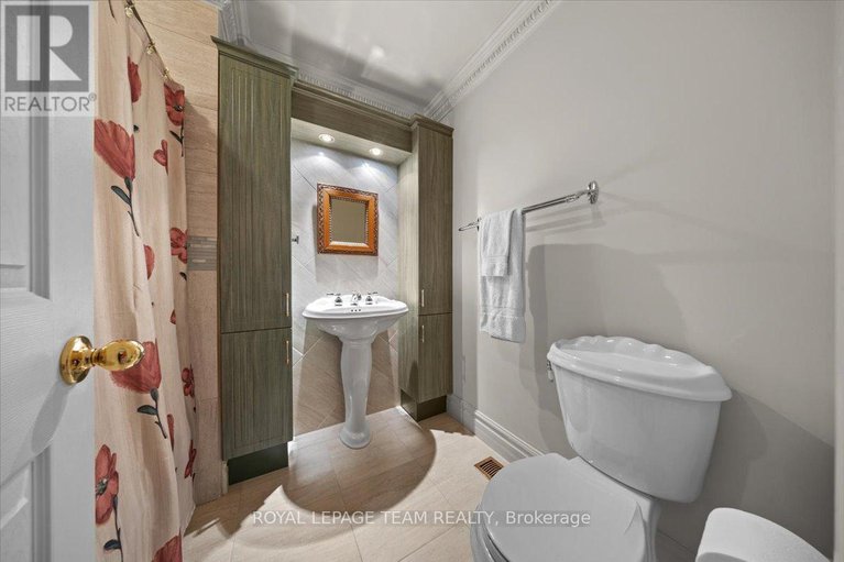 28751213/14-27-forsyth-lane/crystal-beach/ottawa/ontario/K2H9H2_38