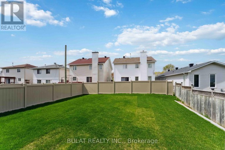 28281768/1361-kitchener-avenue/ellwood/ottawa/ontario/K1V6W1_26