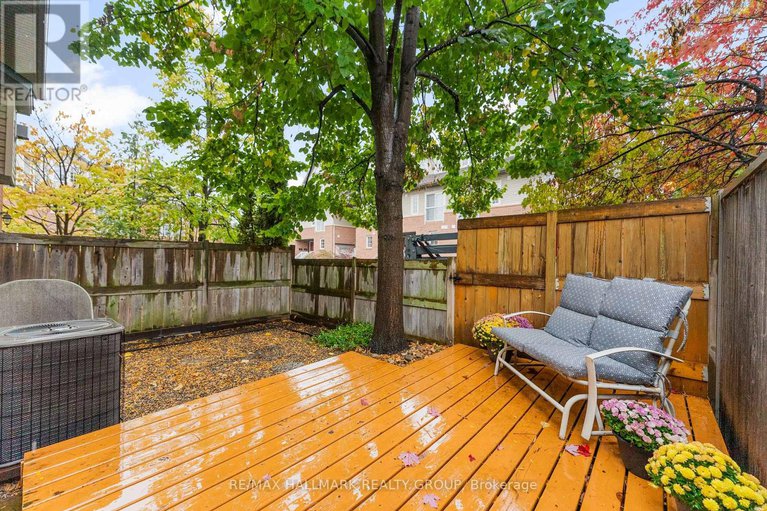 29051360/440-edgeworth-avenue/woodroffe/ottawa/ontario/K2B5L1_34