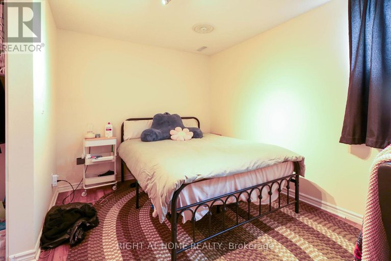 28367290/1901-hampstead-place/ellwood/ottawa/ontario/K1V1B3_18