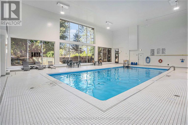 28993564/204-270-brittany-drive/viscount-alexander-park/ottawa/ontario/K1K4M3_28
