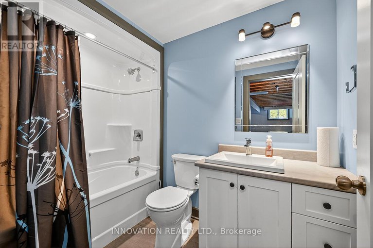28987666/934-maple-hill-road/north-grenville-twp-kemptville-south/north-grenville/ontario/K0G1T0_33