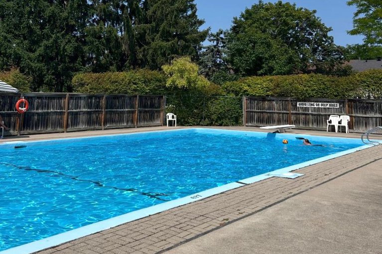 29438114/521-orkney-private/carleton-square/ottawa/ontario/K2C3M7_41