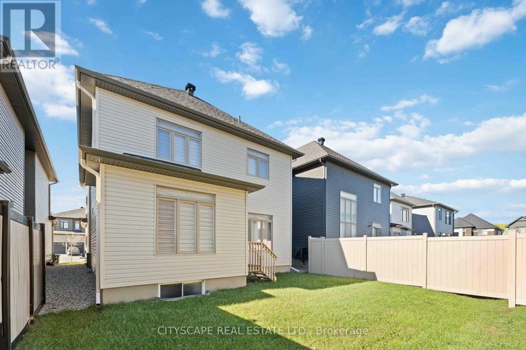 29120665/617-kenabeek-terrace/riverside-southgloucester-glen/ottawa/ontario/K4M0B3_50