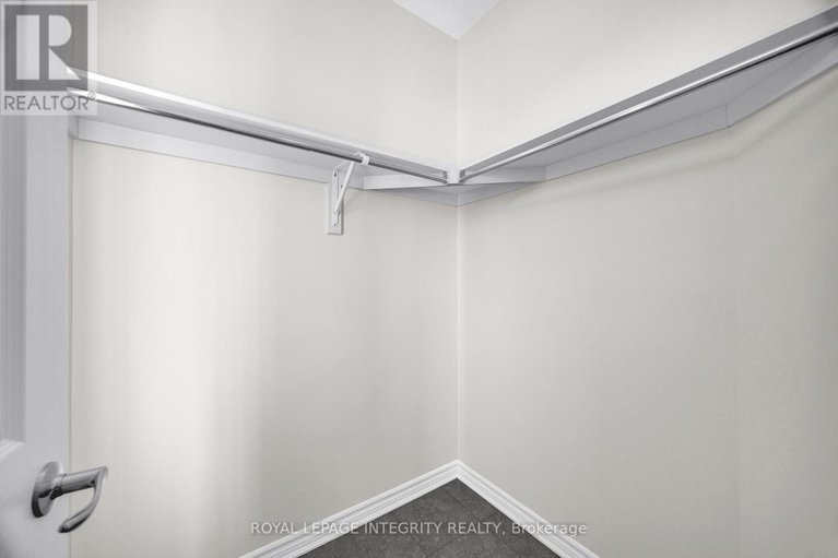 29029578/215-merak-way/half-moon-bay/ottawa/ontario/K2J6N7_6