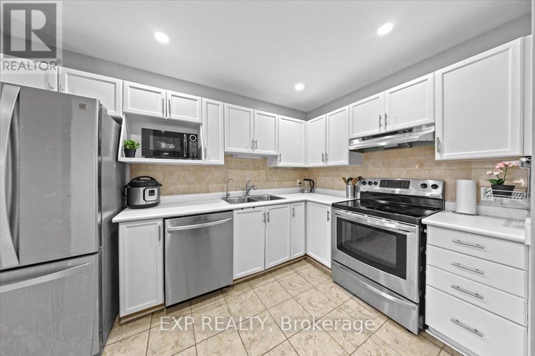 28594729/93-cedarock-drive/bridlewood/ottawa/ontario/K2M2H5_17