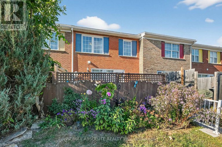 29177024/2628-baseline-road/leslie-park/ottawa/ontario/K2H7B4_38