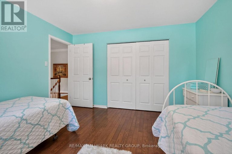 29622542/1372-jules-leger-drive/cumberland-ridge/ottawa/ontario/K4C1E2_27