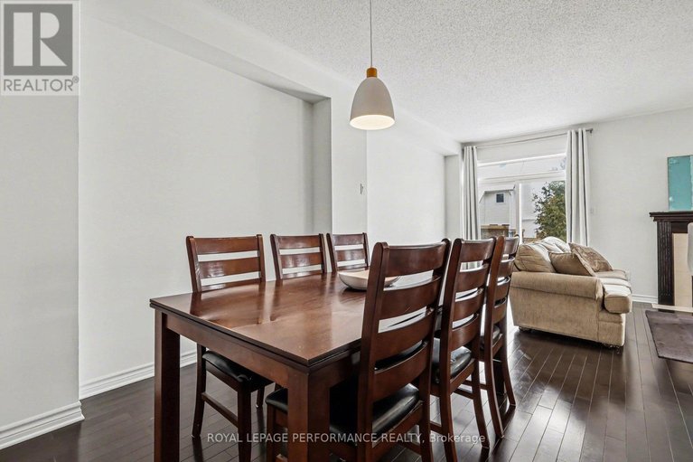 29430720/810-white-alder-avenue/blossom-parkkemp-parkfindlay-creek/ottawa/ontario/K1T0G2_12