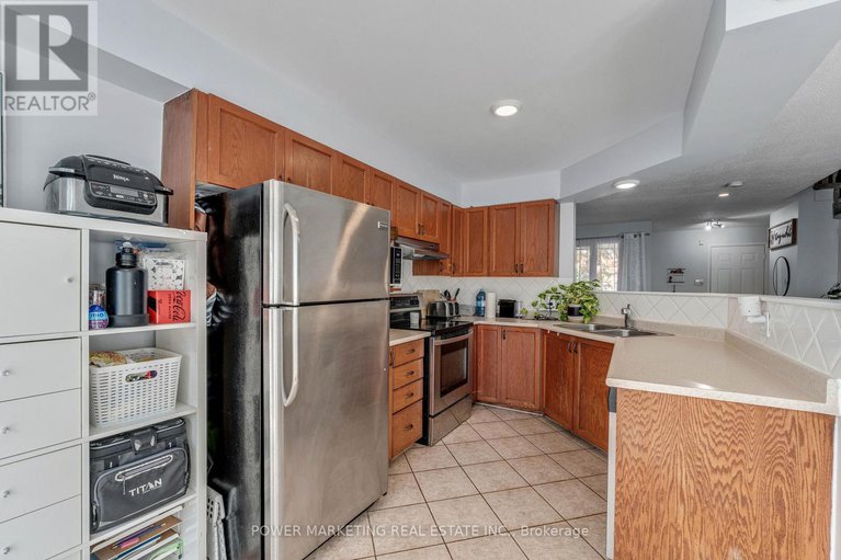 29015109/783-nesting-way/fallingbrookgardenway-south/ottawa/ontario/K4A3X6_31