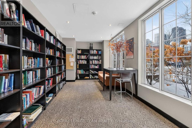 29253841/804-138-somerset-street-w/ottawa-centregolden-triangle/ottawa/ontario/K2P0A3_8