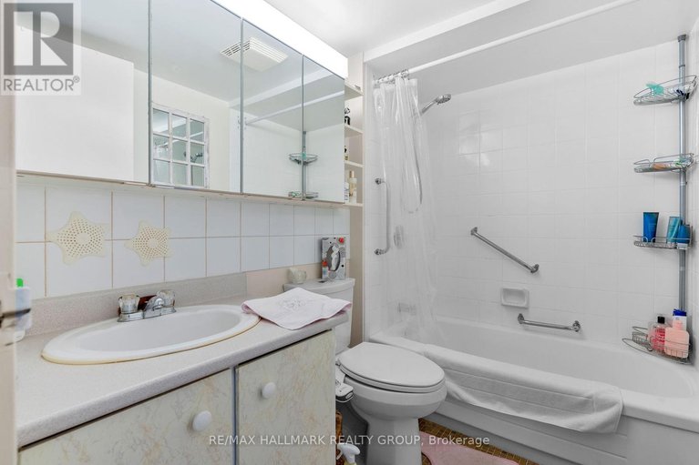 28759987/806-265-poulin-avenue/britannia/ottawa/ontario/K2B7Y8_20