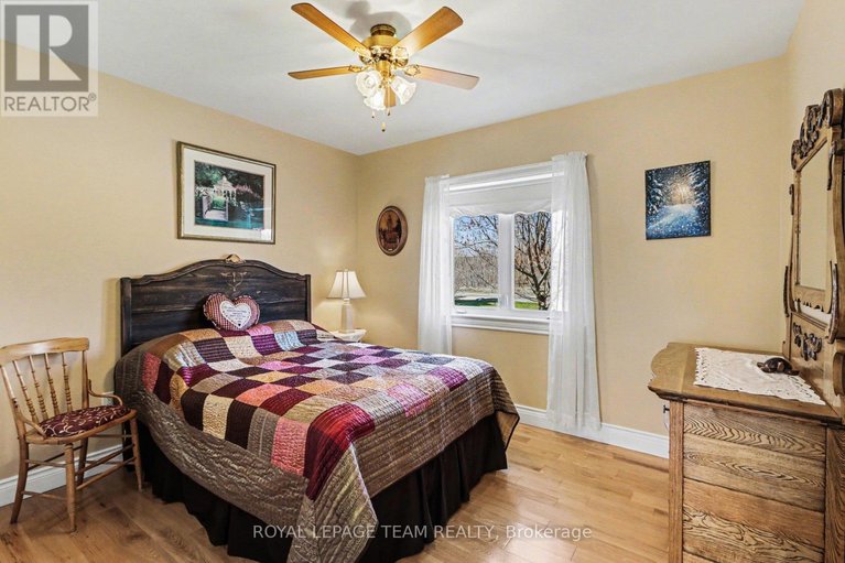 29659900/2370-county-18-road/kemptville/north-grenville/ontario/K0G1J0_19