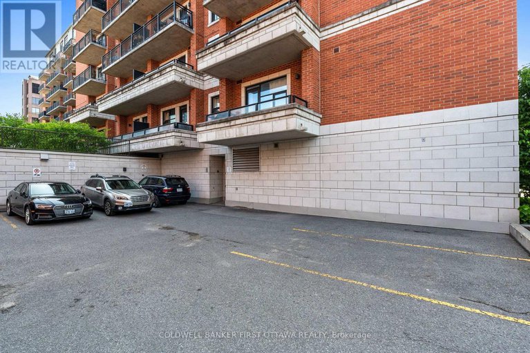28426797/705-327-breezehill-avenue/west-centre-town/ottawa/ontario/K1Y1R6_39
