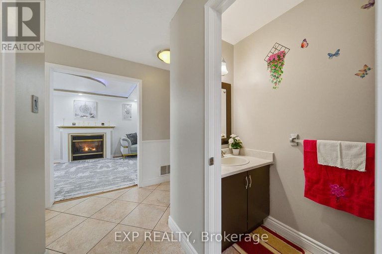 29551480/180-equestrian-drive/bridlewood/ottawa/ontario/K2M2B9_10