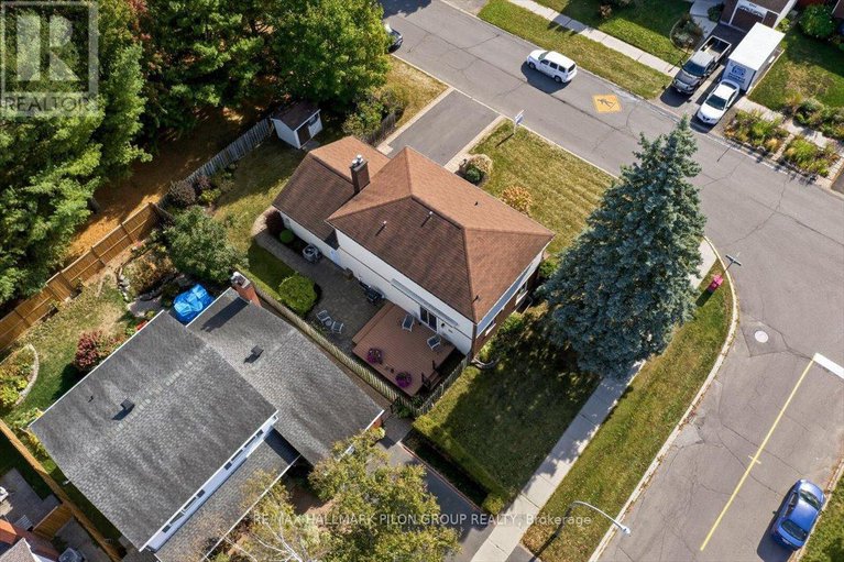 28959990/6343-viseneau-drive/chateauneuf/ottawa/ontario/K1C2G8_24