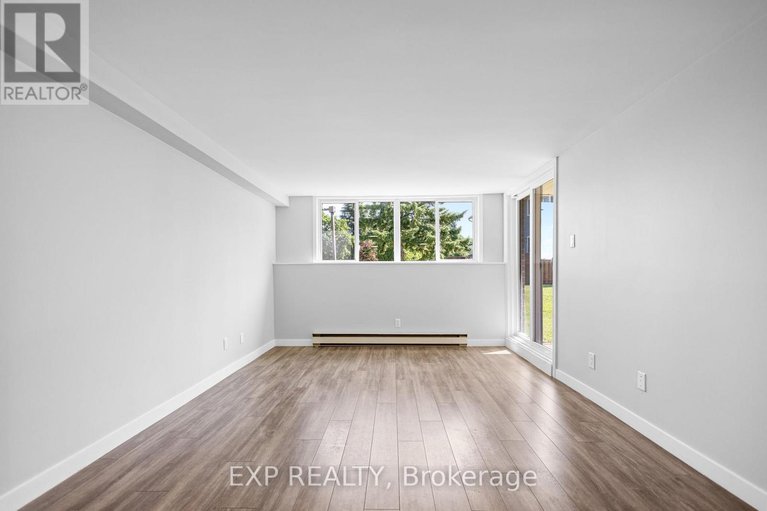 28602451/106-6470-bilberry-drive/orleans-wood/ottawa/ontario/K1C4P1_11