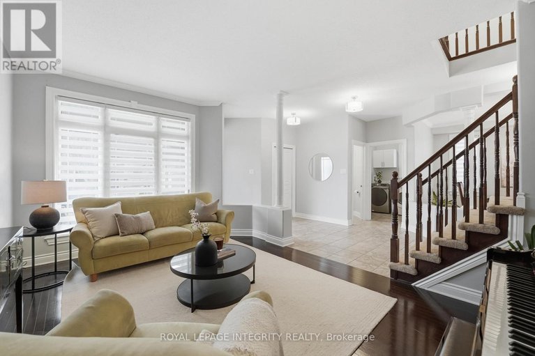 29633491/113-thivierge-court/town-of-rockland/clarence-rockland/ontario/K4K0E7_7