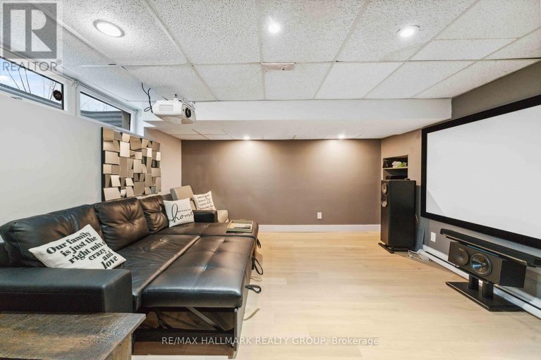 28618347/2425-ogilvie-road/beacon-hill-north/ottawa/ontario/K1J7N3_28