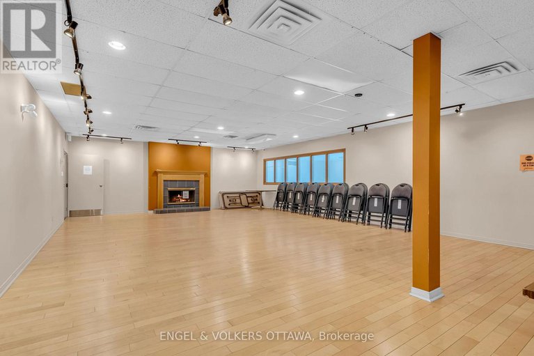 28971106/1604-545-st-laurent-boulevard/viscount-alexander-park/ottawa/ontario/K1K4H9_37
