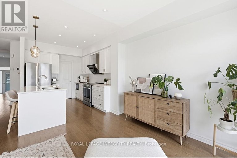 29566623/535-borbridge-avenue/riverside-southgloucester-glen/ottawa/ontario/K4M0J1_16