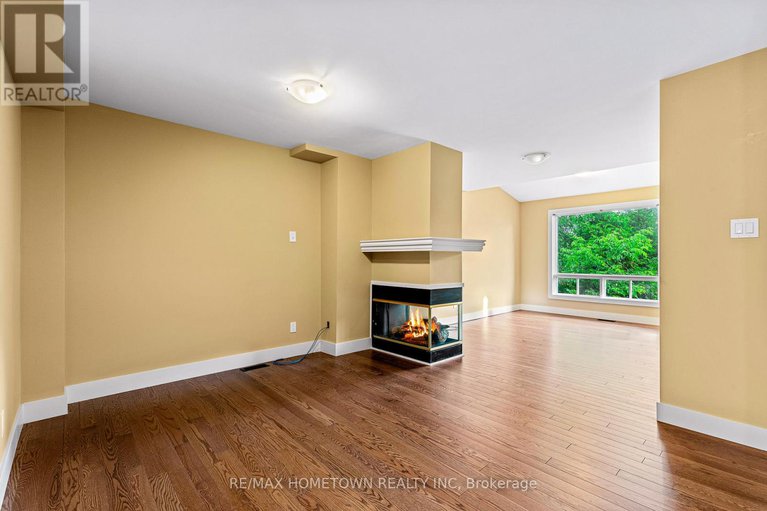 28498347/727-maley-street/kemptville/north-grenville/ontario/K0G1J0_7