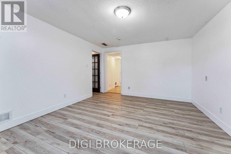 28617031/202-monterey-drive/leslie-park/ottawa/ontario/K2H7A8_26