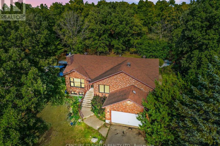 28890966/4555-glen-roy-road/south-glengarry-charlottenburgh-twp/south-glengarry/ontario/K0C1L0_1