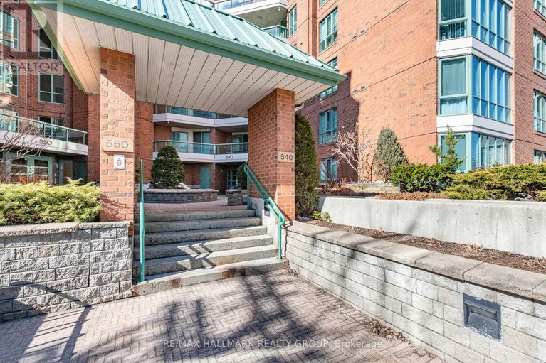 28174413/110-540-cambridge-street-s/west-centre-town/ottawa/ontario/K1S5M7_3